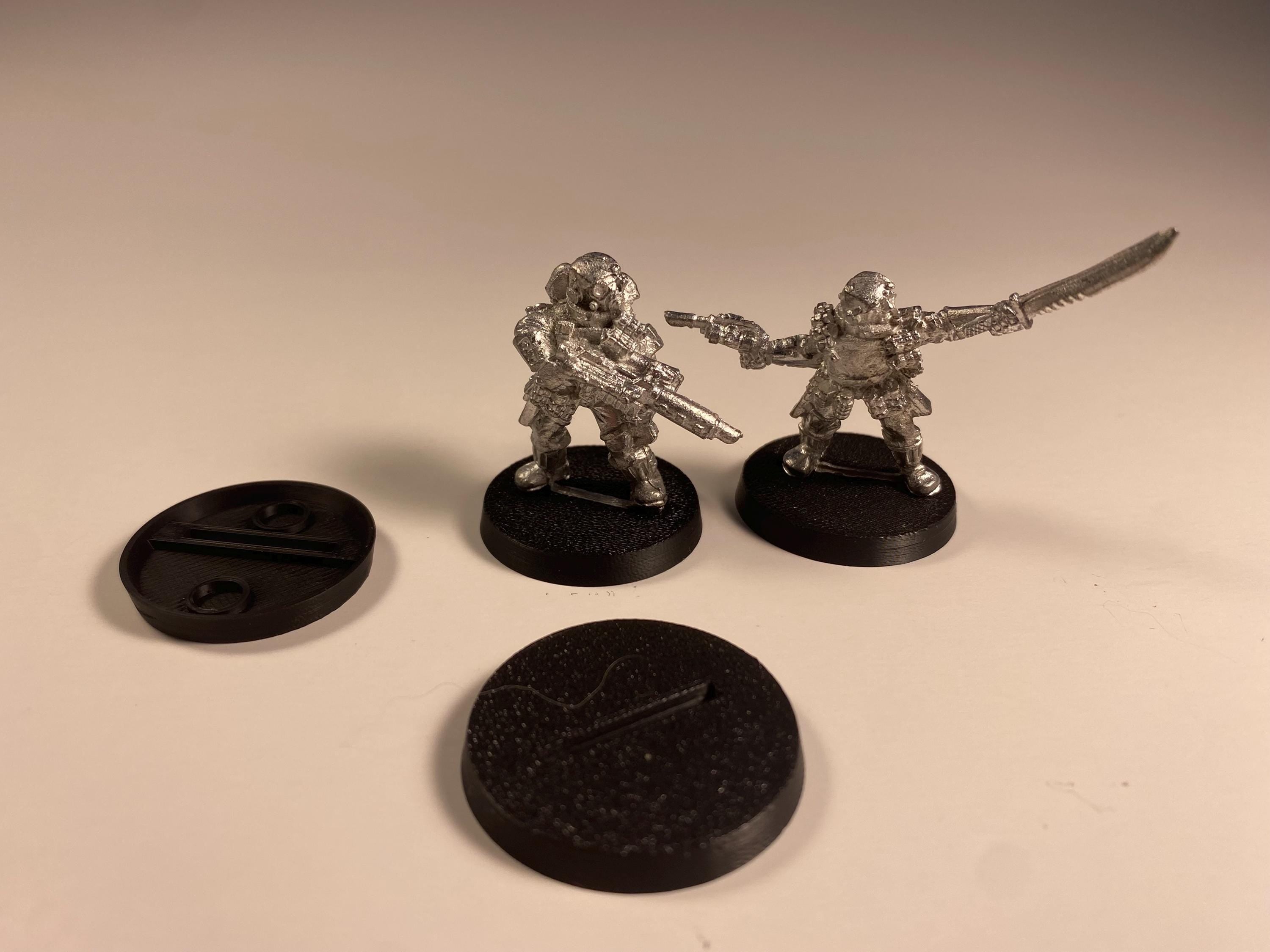 Slotted Round Bases with multiple magnet slots